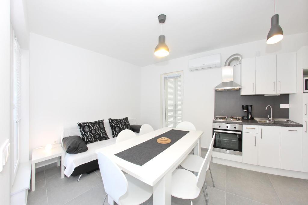 Apartments Vila Moli Бибинье Номер фото