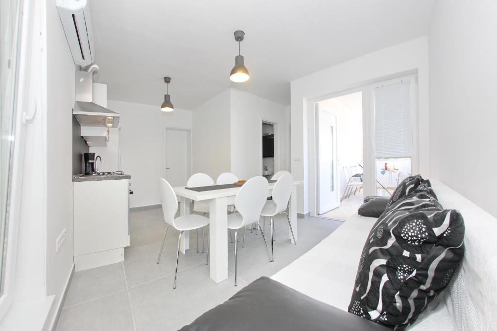 Apartments Vila Moli Бибинье Номер фото